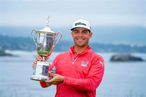 Gary woodland - Sep 19, 2023 · Former U.S. Open champion Gary Woodland underwent surgery on Monday to remove tumors in his brain. “After a long surgery today, the majority of the tumor has been removed and he is currently resting,” according to a social media post under Woodland’s handle. Woodland, 39, previously posted that he was diagnosed a few months ago and had ... 